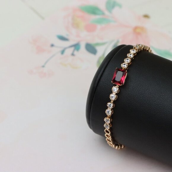 Rose Gold Bracelet with Ruby Red Center and Sparkling White Crystals, XPBL0705 - Picture 10 of 12